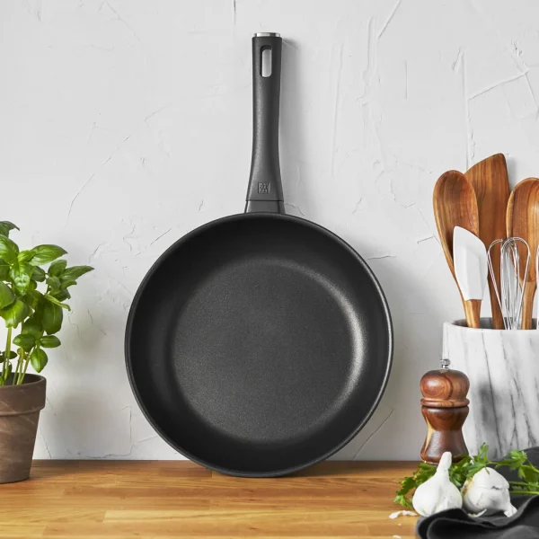 ZWILLING Skillets*11-Inch, Non-Stick, Frying Pan Black Matte