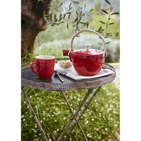 STAUB Tea Kettles*42.5 Oz, Round, Tea Kettle, Cherry