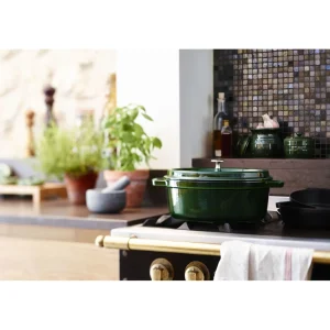 STAUB Dutch Ovens*7 Qt, Oval, Cocotte, Basil