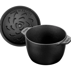 STAUB French Ovens*1.5 Qt, Petite French Oven, Black Matte