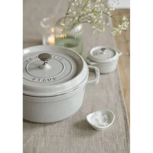 STAUB Dutch Ovens*2.75 Qt, Round, Cocotte, White Truffle